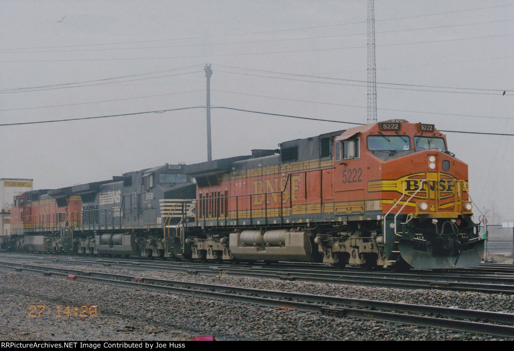 BNSF 5222 East